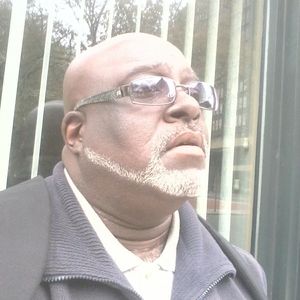 Meet your Posher, Henry